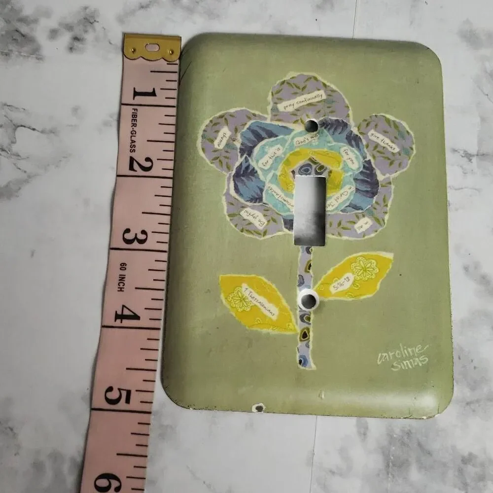 Caroline Simas‎ Lightswitch Cover